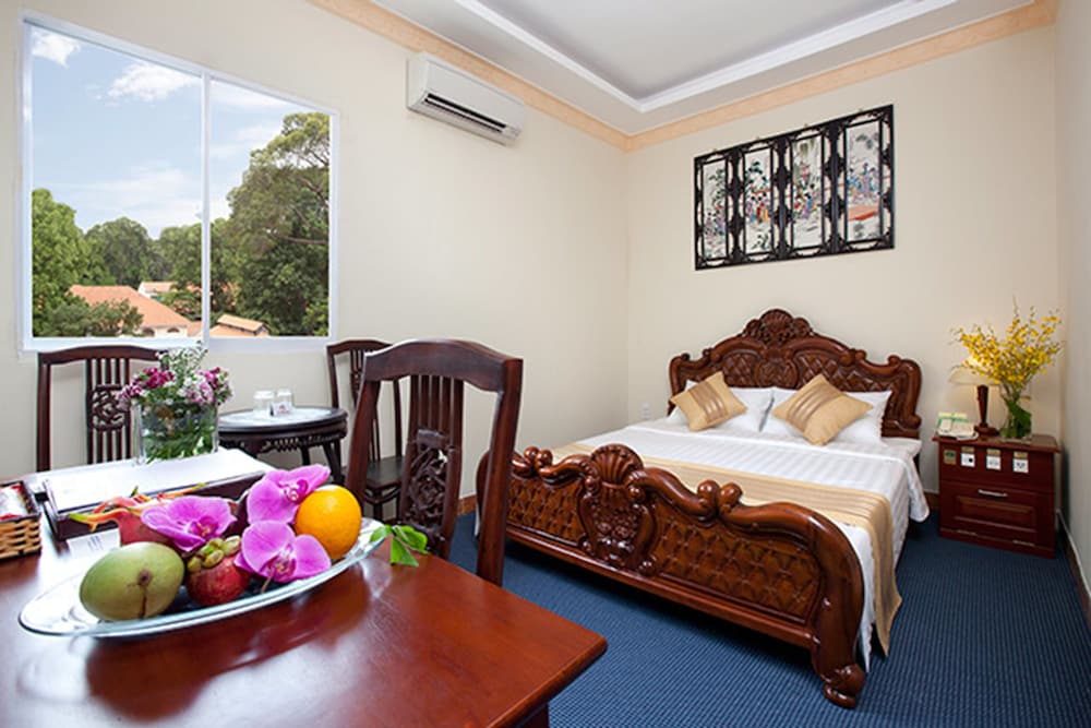 Фото Victory Saigon Hotel