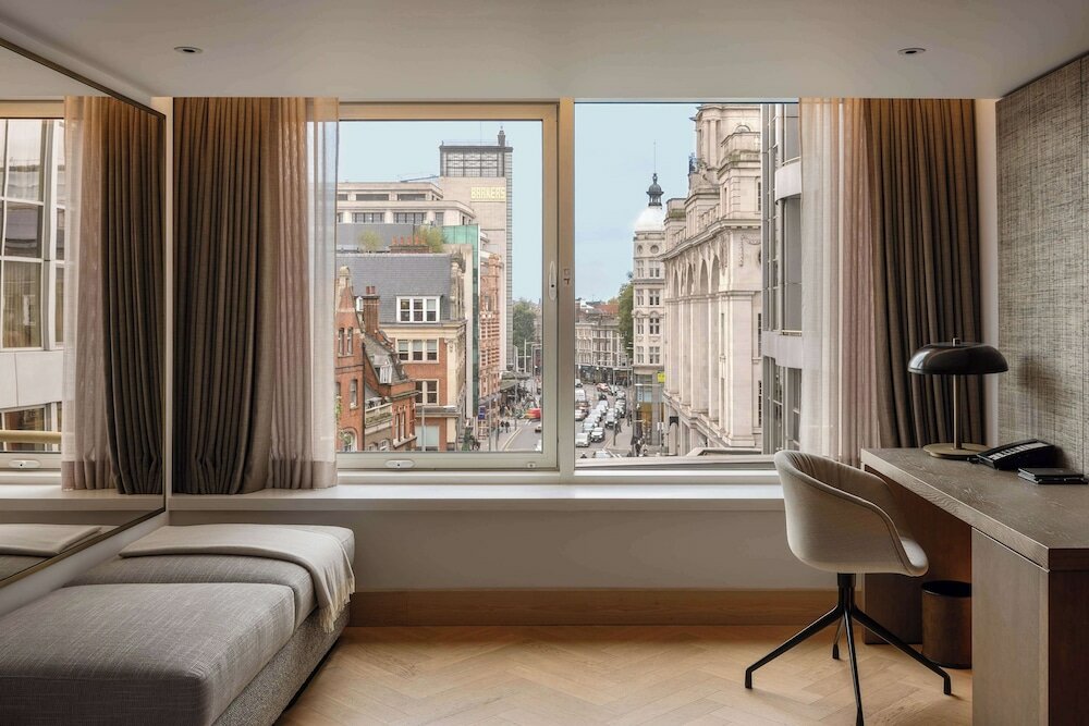 Фото Royal Garden Hotel