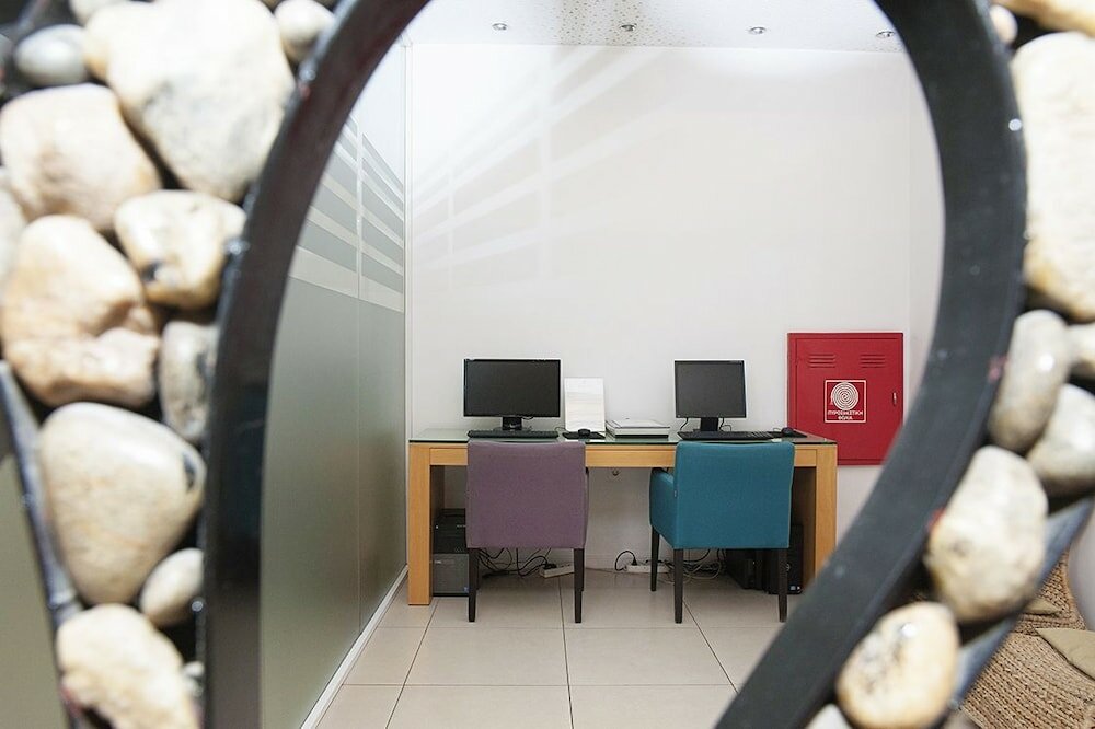 Фото Athinais Hotel