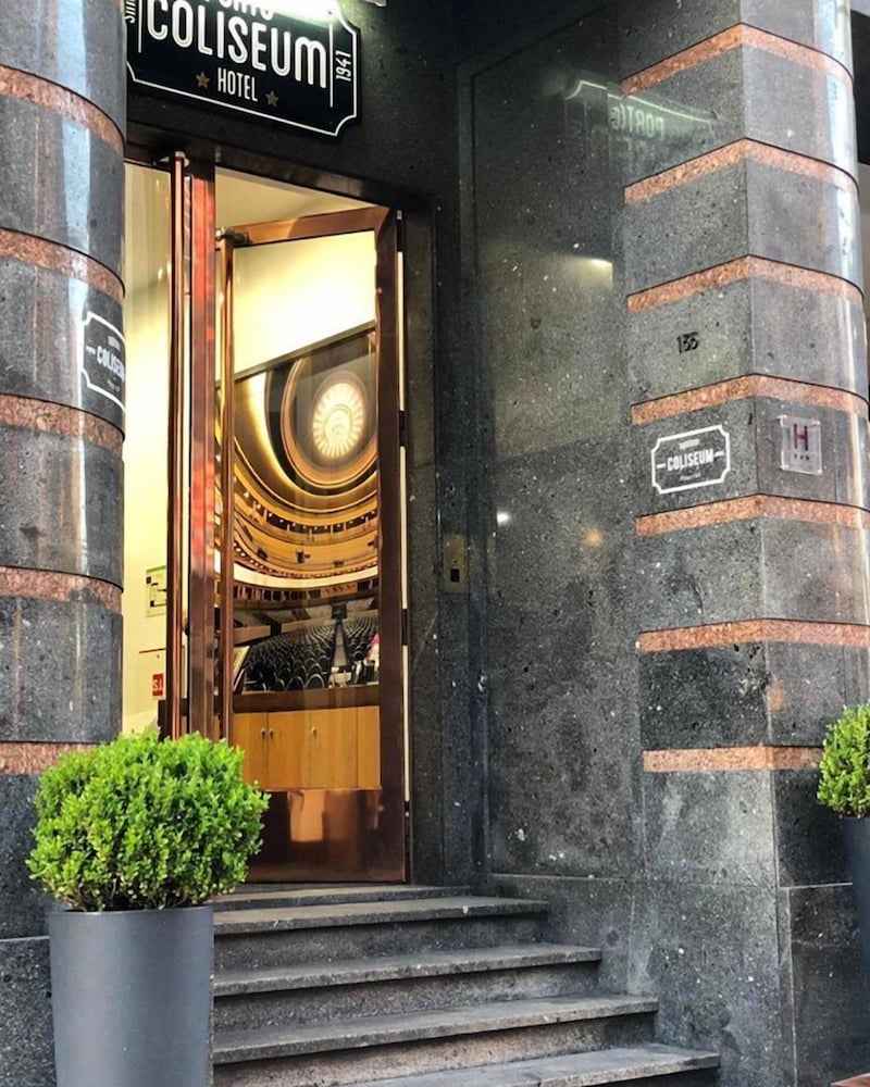 Фото Porto Coliseum Hotel