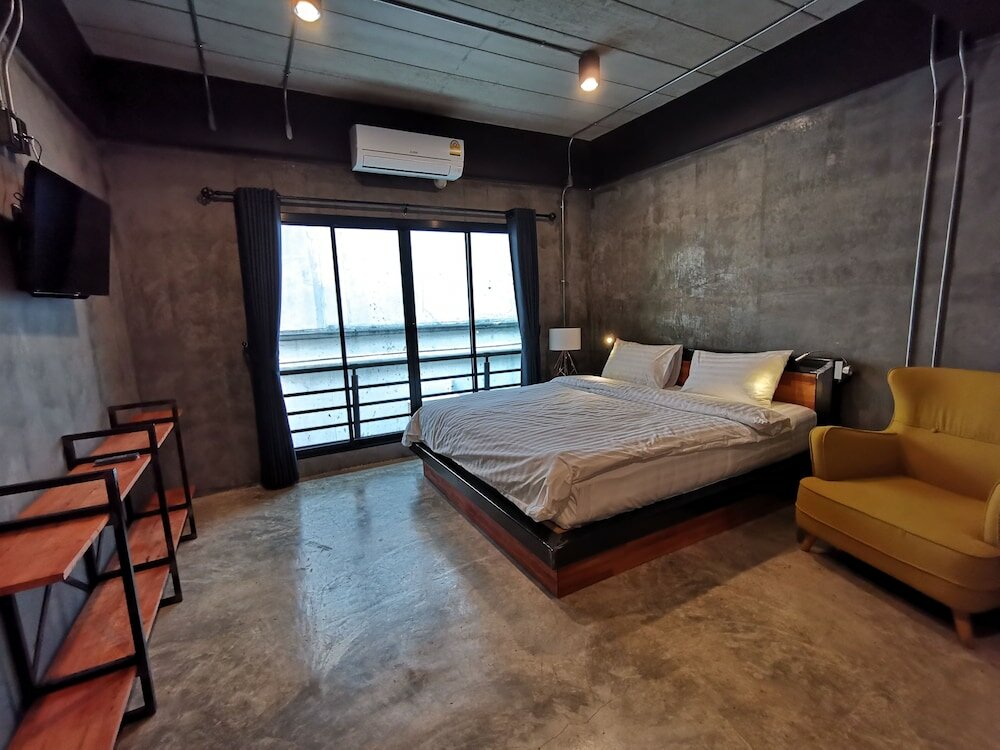 Фото Norn Nee Nor Hostel&Cafe