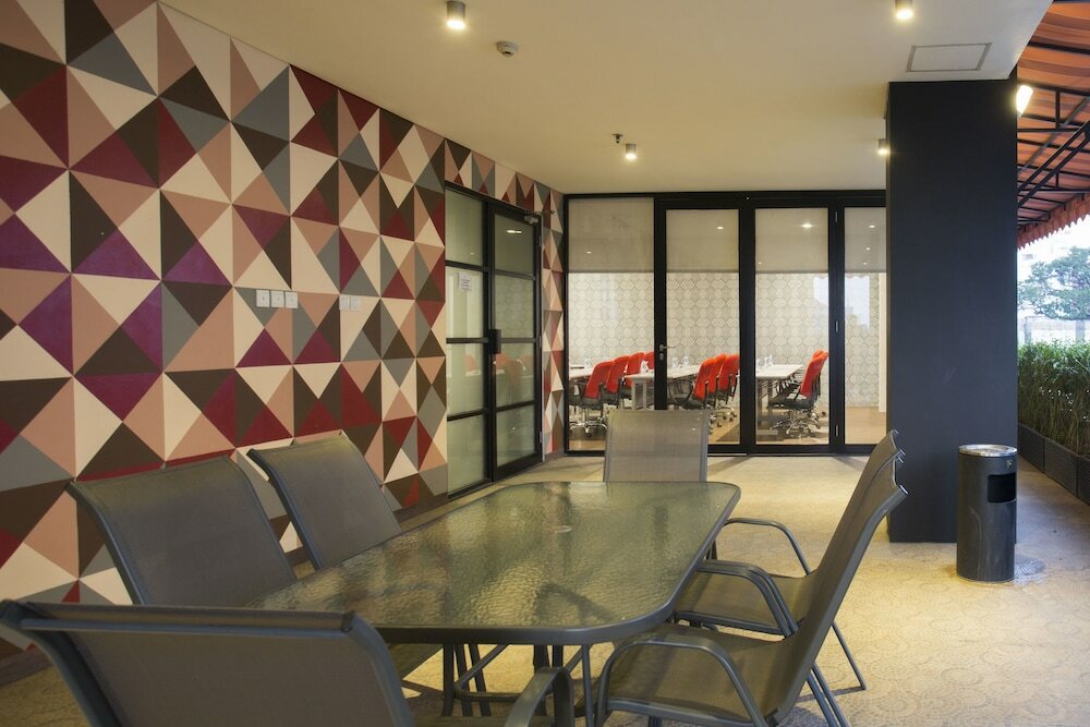 Фото Liberty Hotel Thamrin Jakarta