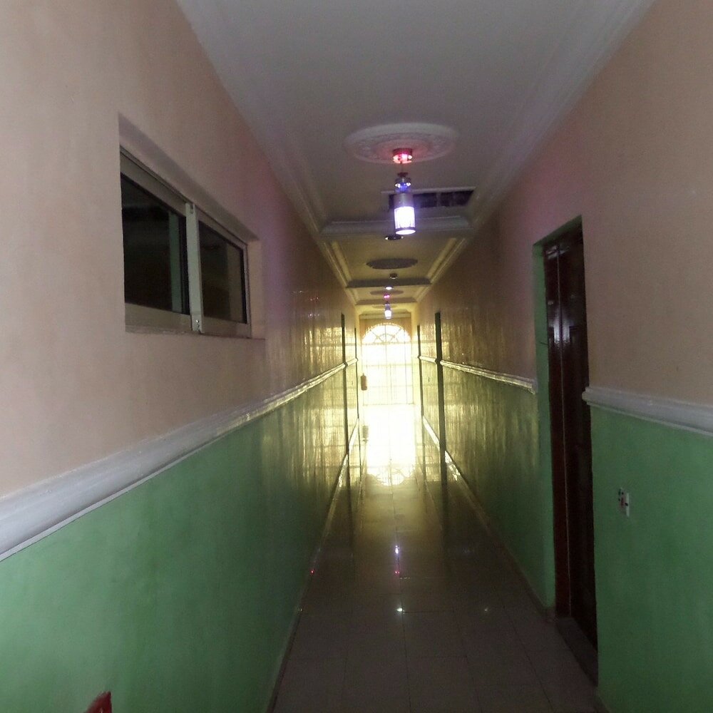 Фото Sugarland Hotel & Suites