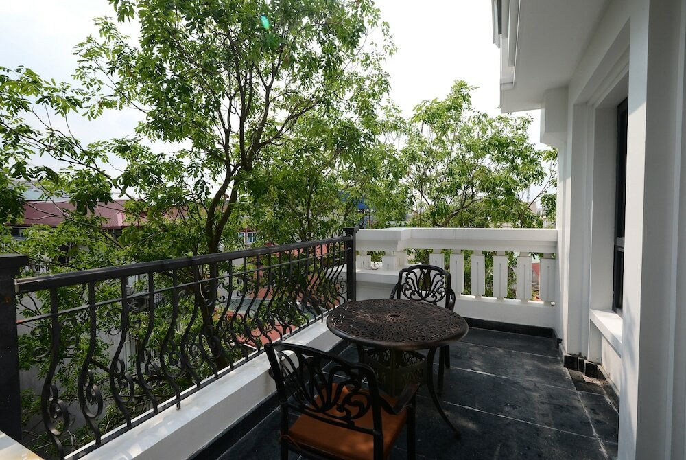 Фото The Chi Boutique Hotel