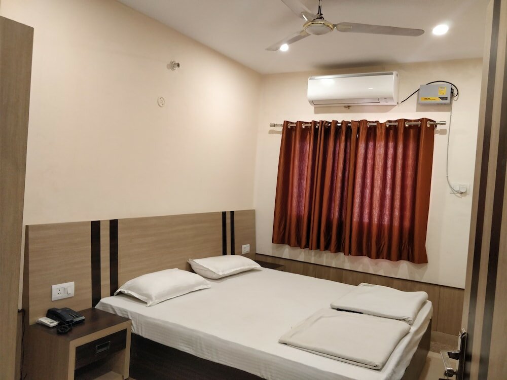 Фото Central Hotel