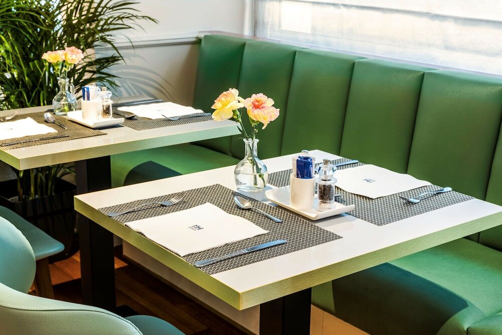 Фото Nh Brussels Stéphanie