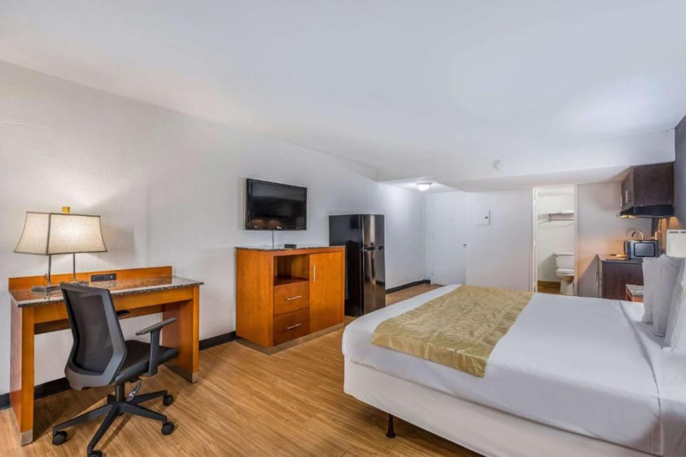 Фото Oyo Hotel Orlando Airport