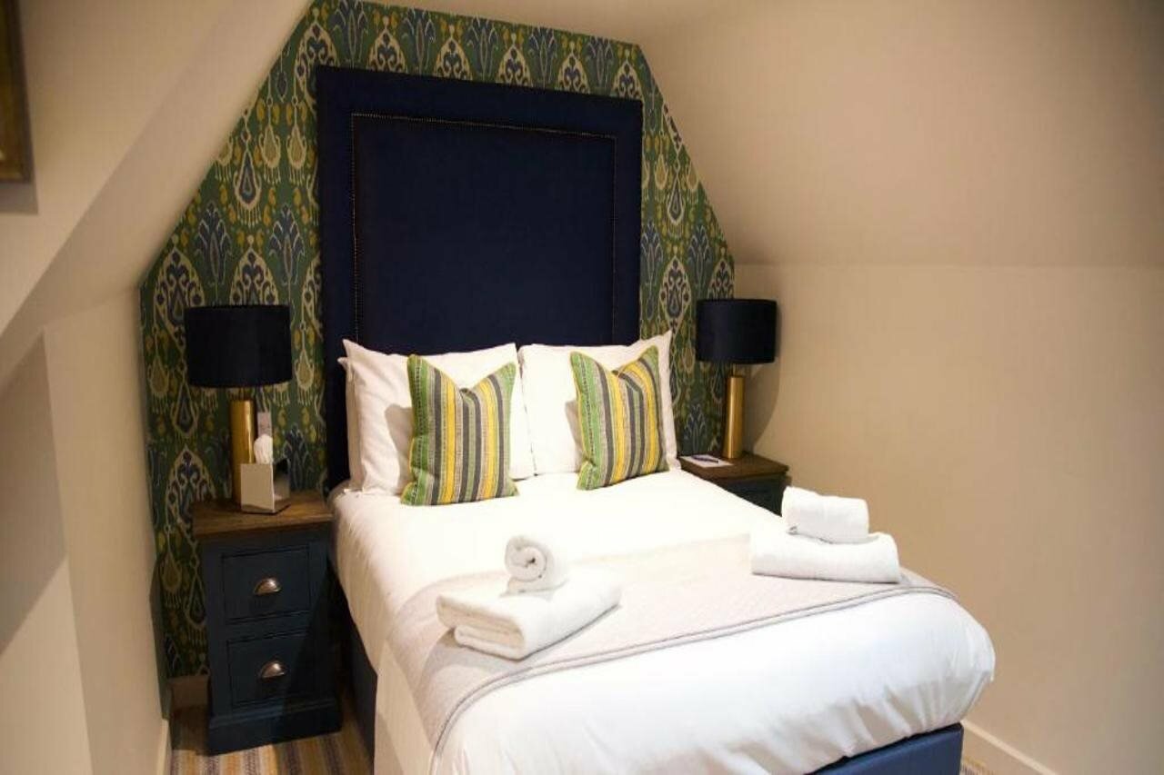 Фото The Great Hallingbury Manor Hotel