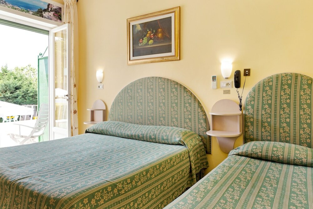 Фото Hotel Carmencita