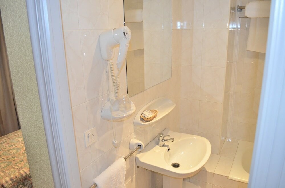 Фото Hotel Patilla