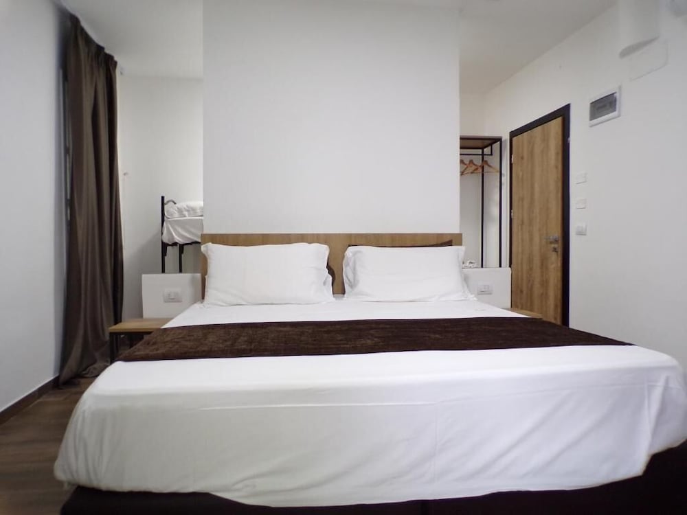 Фото Hotel Nord Est