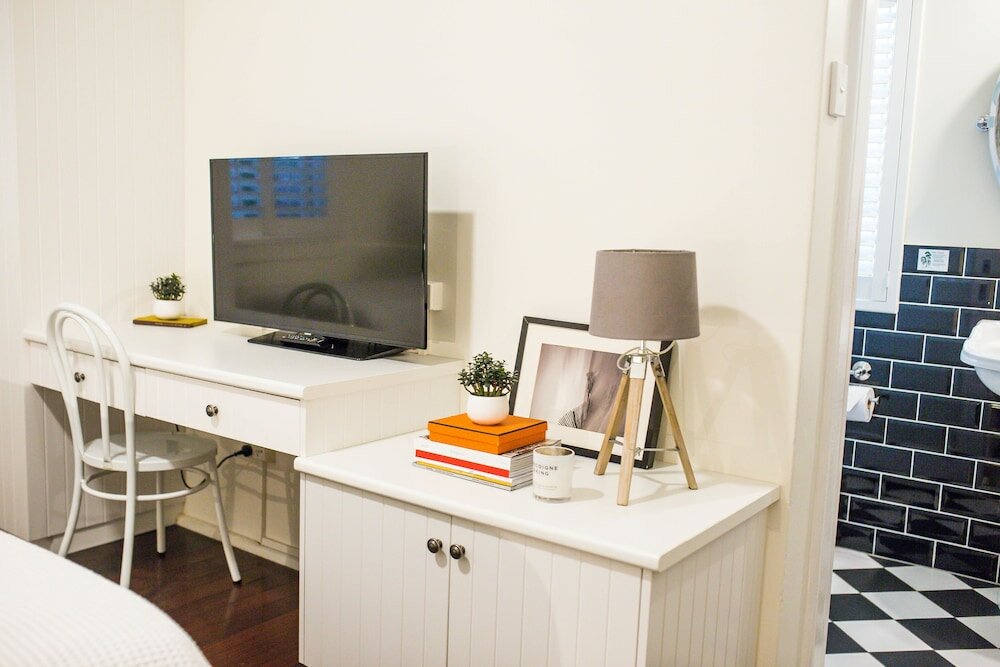 Фото Edward Lodge Bed & Breakfast