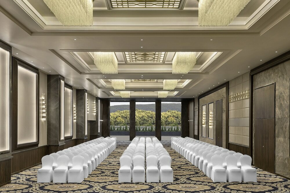 Фото Four Points by Sheraton Dehradun