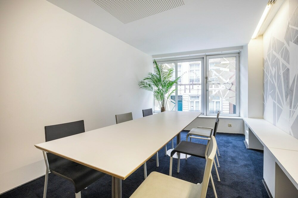 Фото Отель Hotel Louise