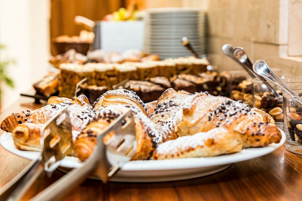 Фото Holiday Inn Budapest-Budaors, an Ihg Hotel