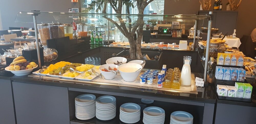 Фото Melia Braga Hotel & SPA