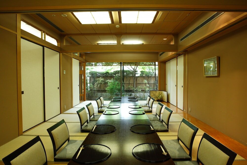 Фото Kyoto Garden Palace