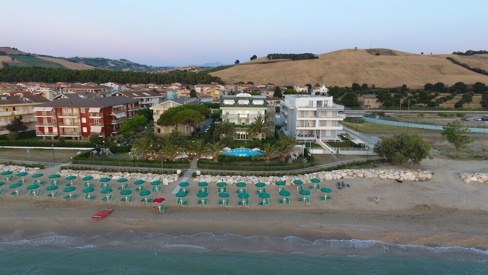 Hotel Hotel Ambasciatori, Abruzzo, photo