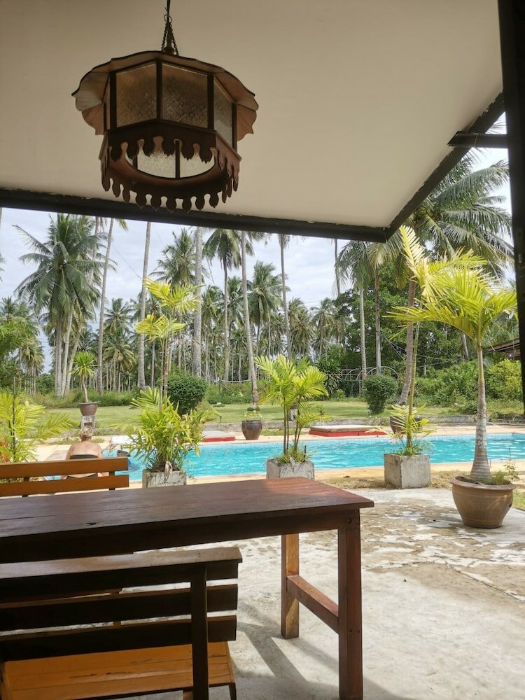 Фото Natai House