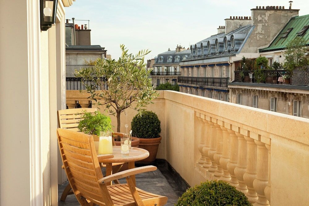 Фото Hôtel de l'Arcade