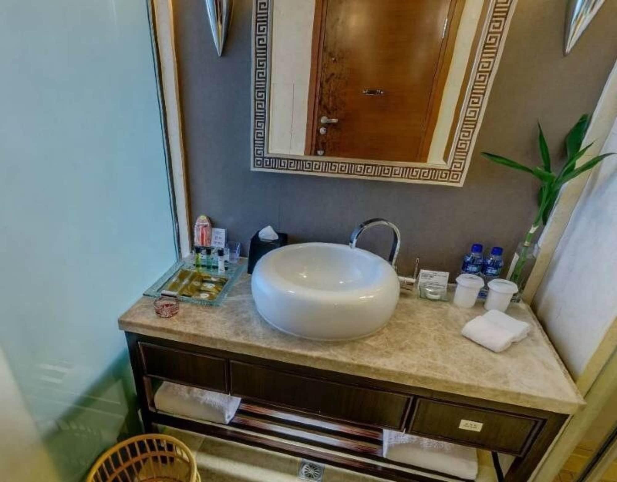 Фото Howard Johnson Caida Plaza Shanghai