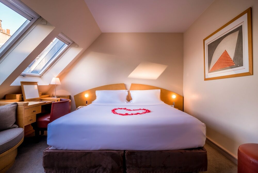 Фото Le Pergolese Paris Champs Elysées