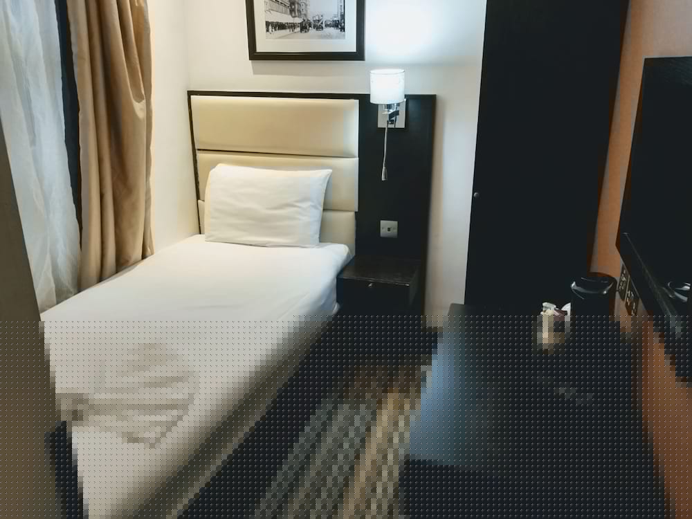 Фото Edward Hotel