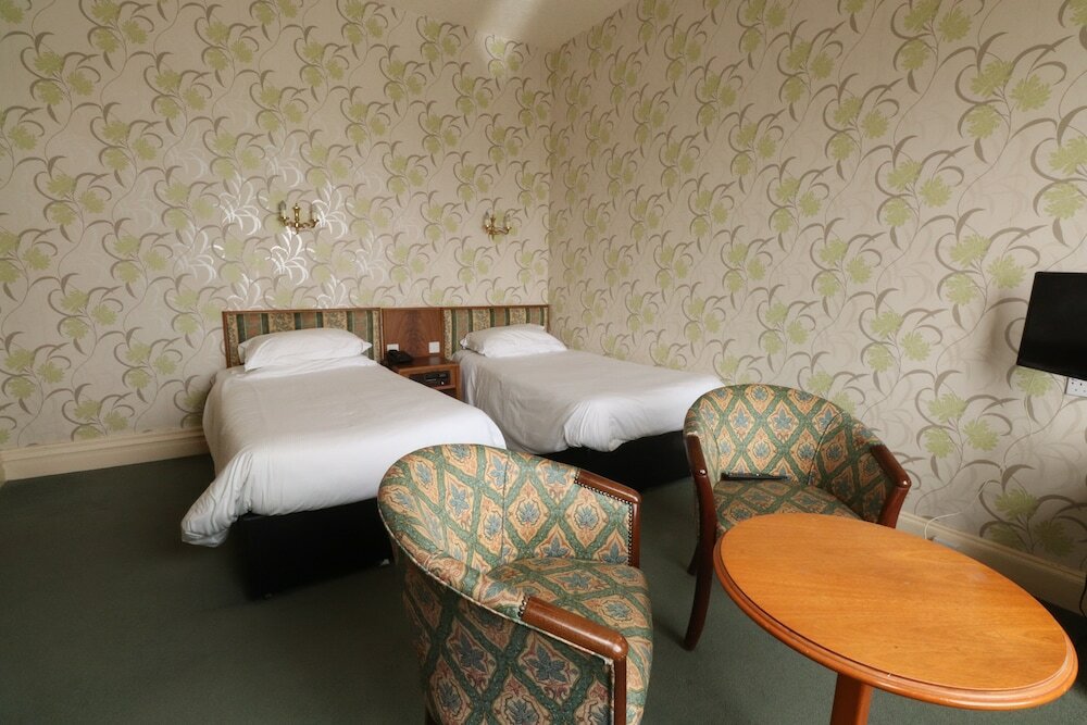 Фото The Esplanade Hotel