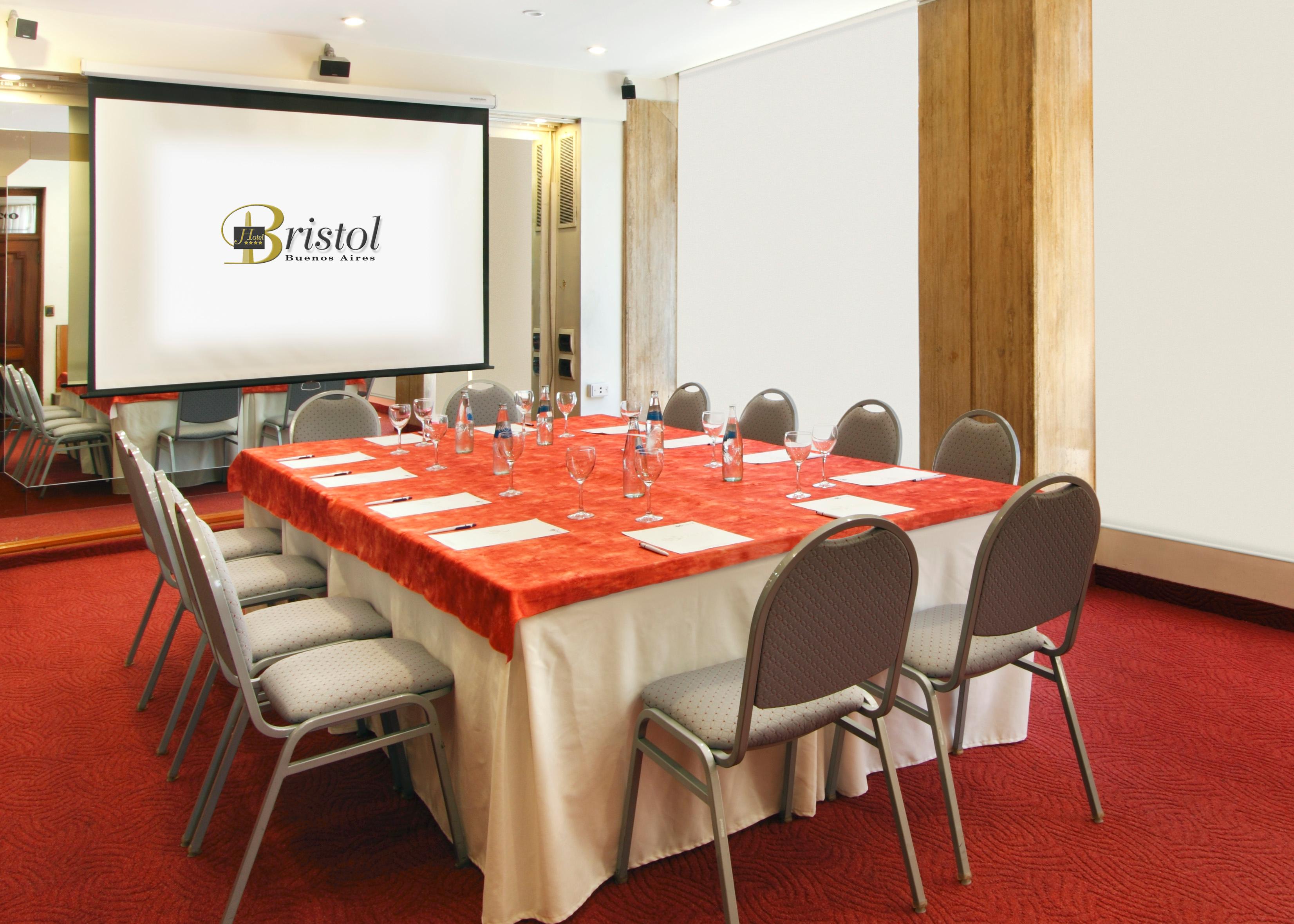 Фото Hotel Bristol