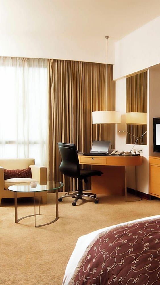 Фото Parkroyal Saigon