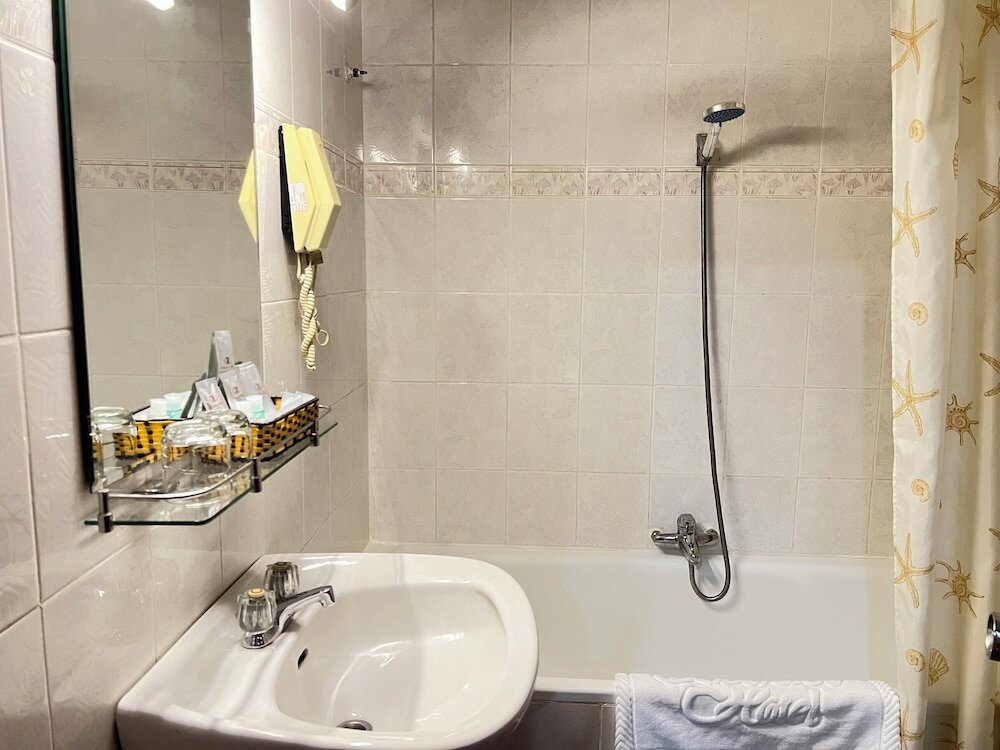 Фото Riverside Hotel Saigon