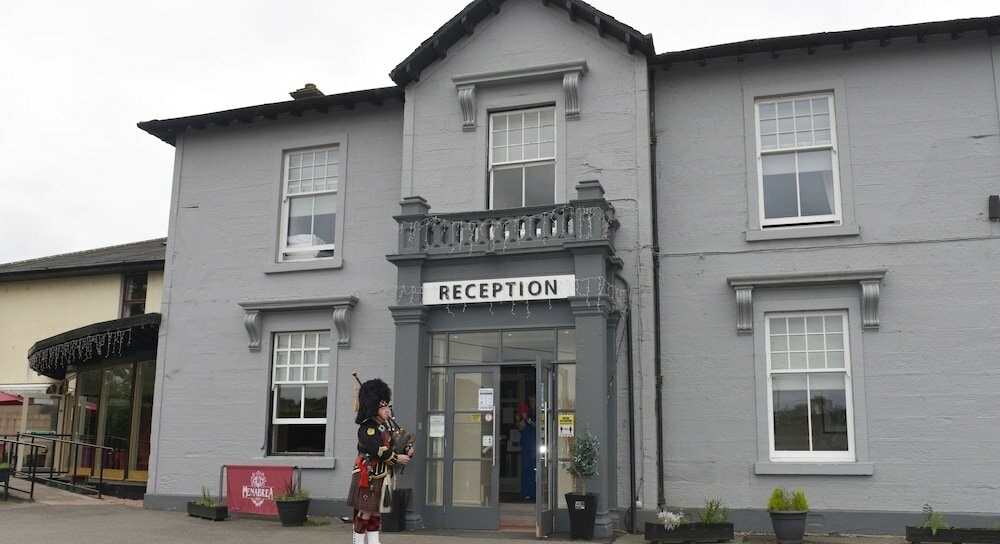 Фото Castlecary House Hotel