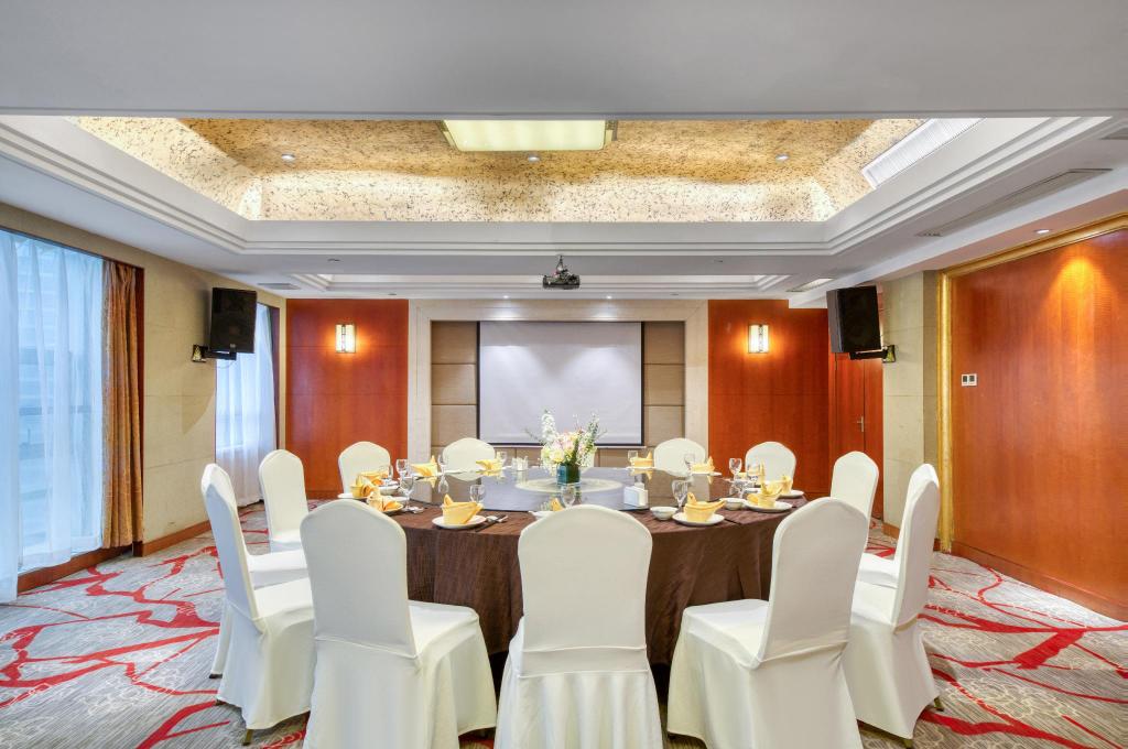 Фото Hangzhou Haiwaihai Communication Hotel