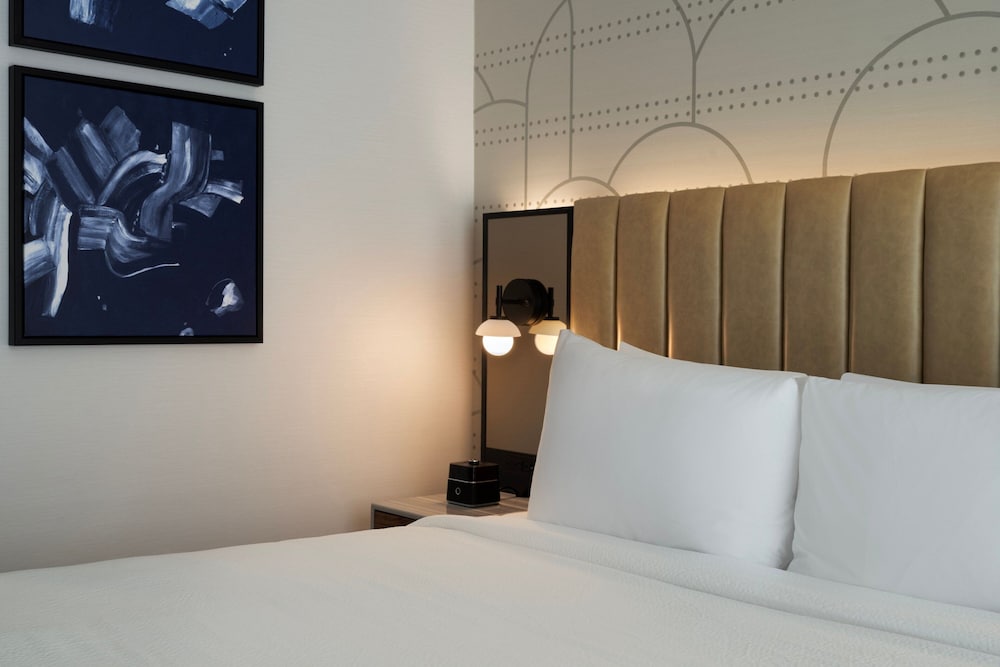 Фото Courtyard by Marriott New York Manhattan/SoHo