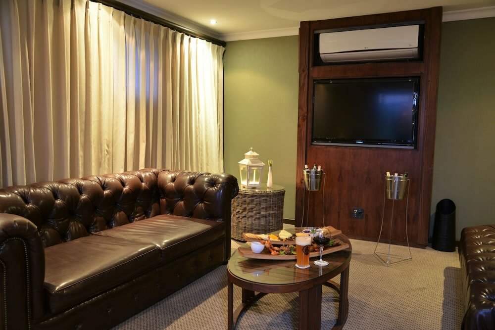 Фото Protea Hotel by Marriott Cape Town Durbanville