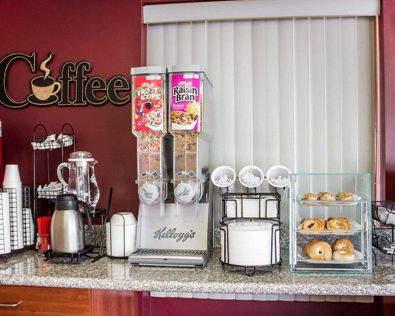 Фото Econo Lodge Columbus West