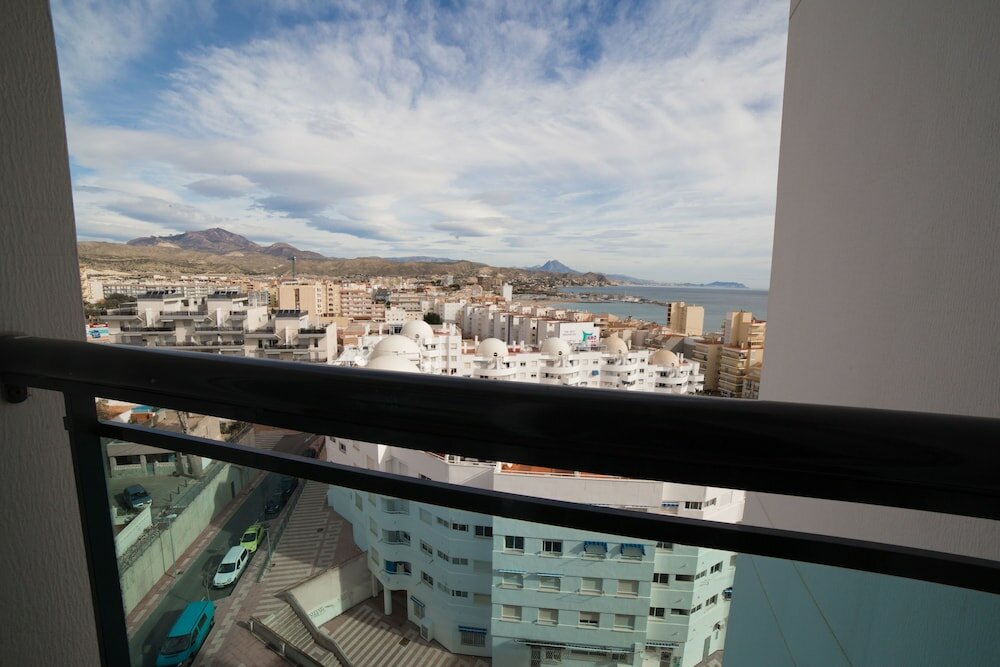 Фото Hotel La Familia Gallo Rojo