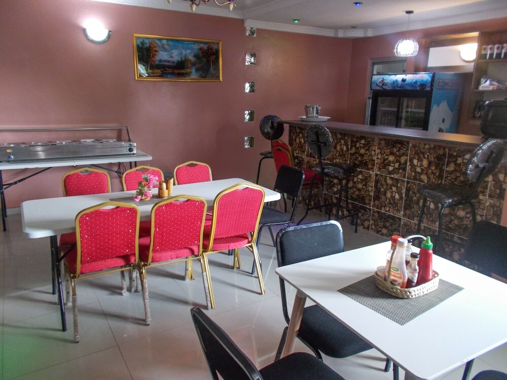 Фото Shema Guest Lodge