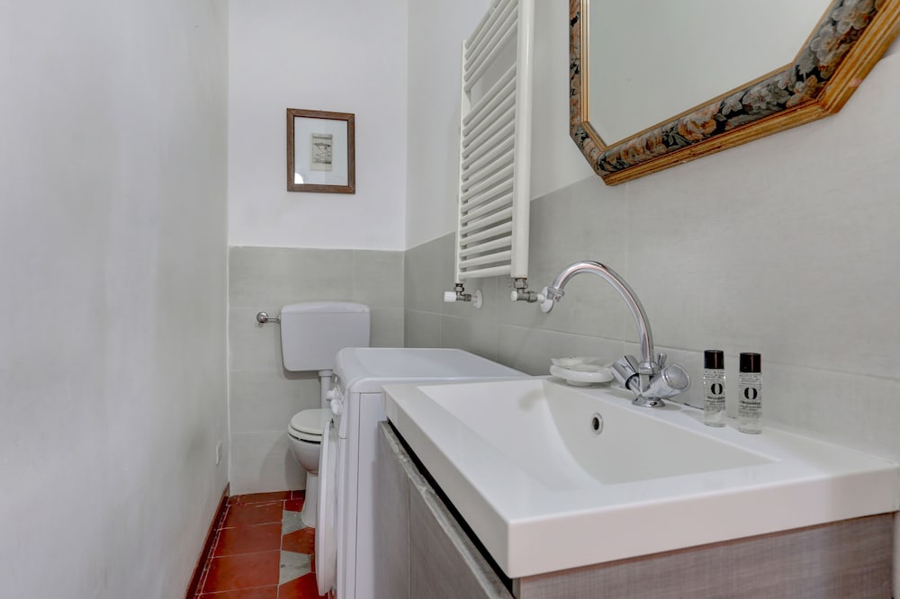 Фото Charming Colosseum