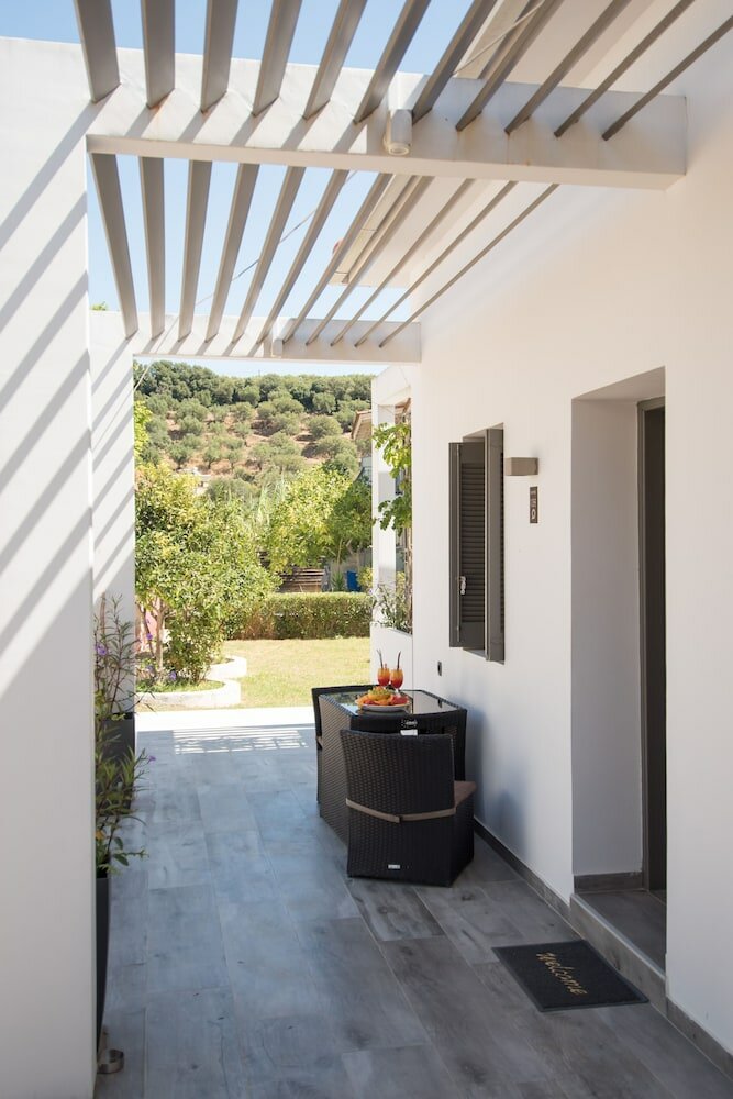 Фото Sunny Garden