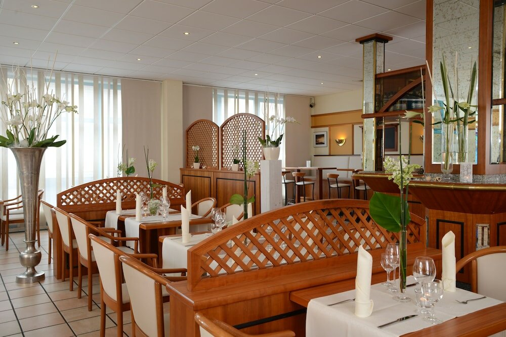 Фото Hotel Residenz Oberhausen