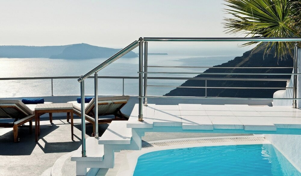 Фото Ikastikies Suites