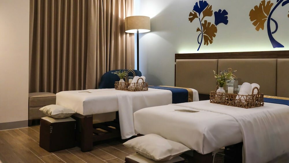 Фото Kingsford Hotel Manila