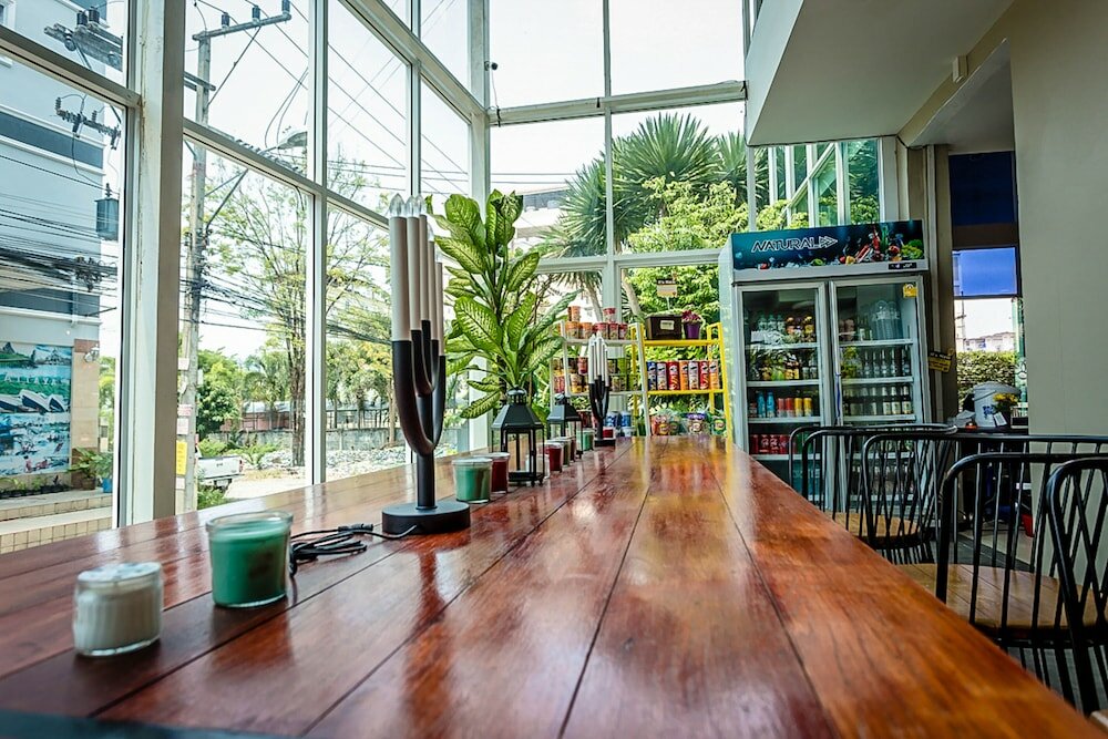 Фото Embryo Hotel