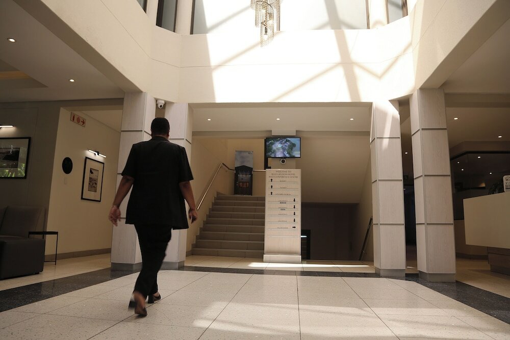 Фото Blue Lagoon Hotel and Conference Centre