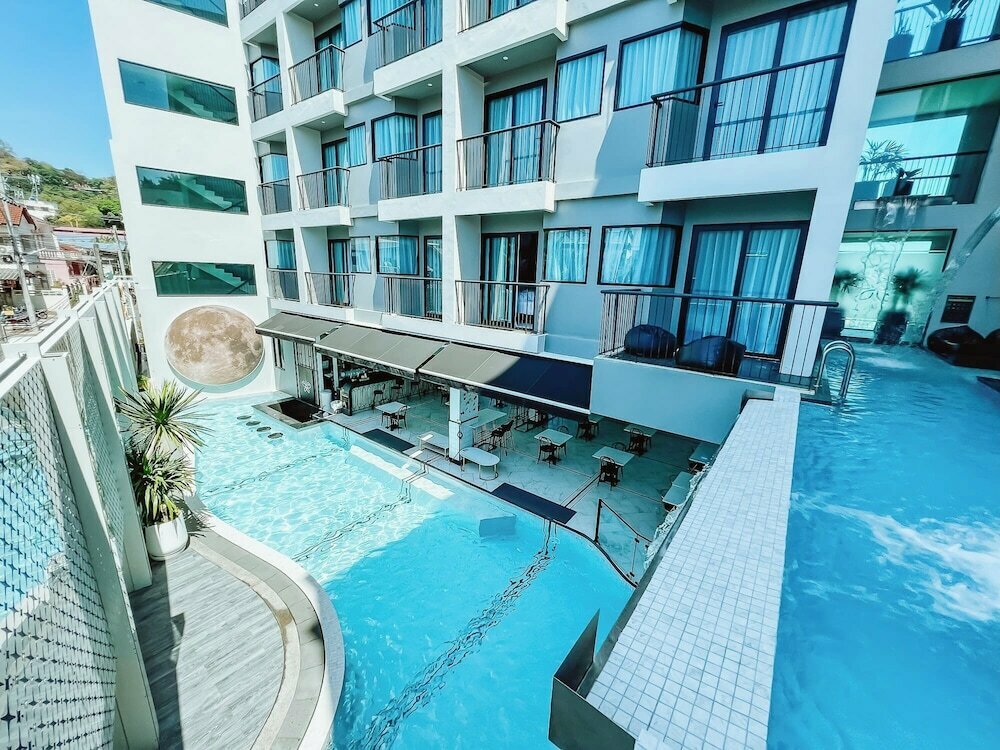 Hotel Ratri Hotel Phuket Old Town, Phuket, photo