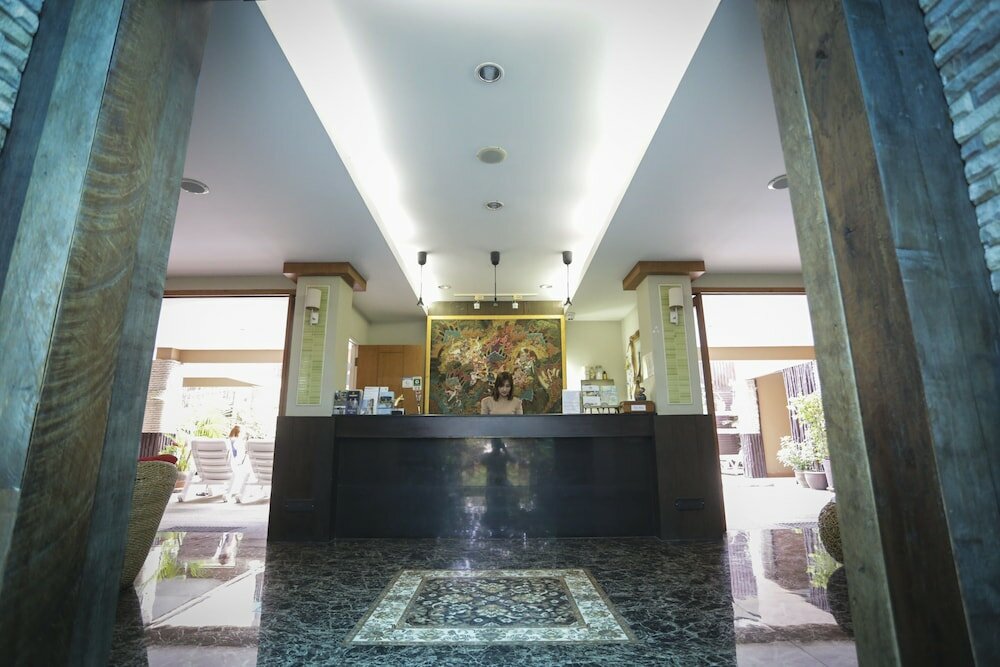 Фото Hua Hin White Sand Hotel