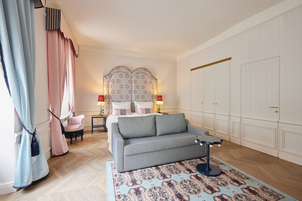 Фото The Leo Grand