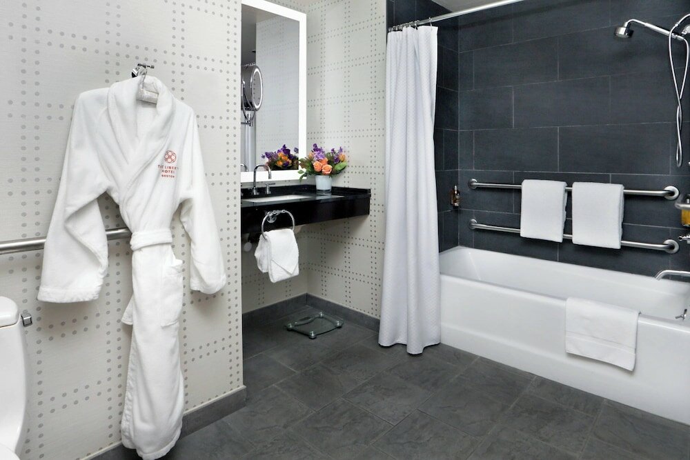 Фото The Liberty, a Marriott Luxury Collection Hotel, Boston