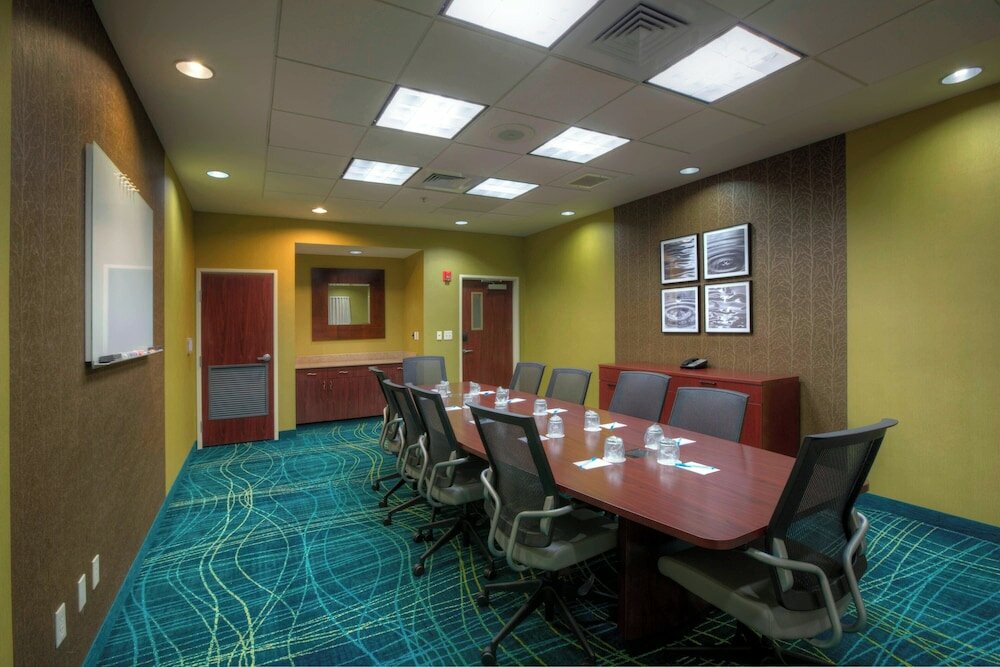 Фото Springhill Suites by Marriott Tampa Brandon